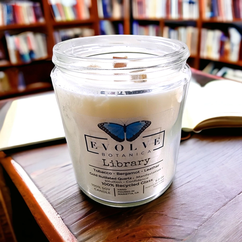 Wood Wick Crystal Soy Candle - Library (Rutilated Quartz)