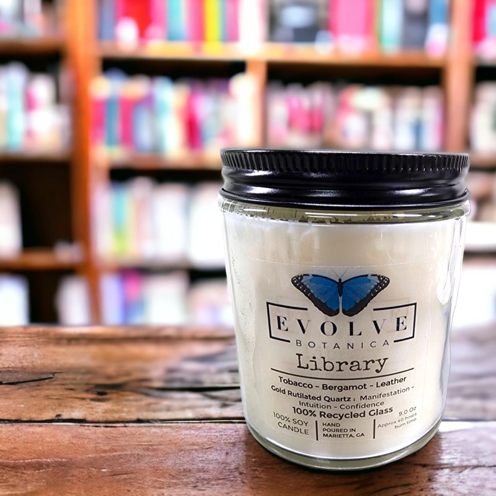 Wood Wick Crystal Soy Candle - Library (Rutilated Quartz)
